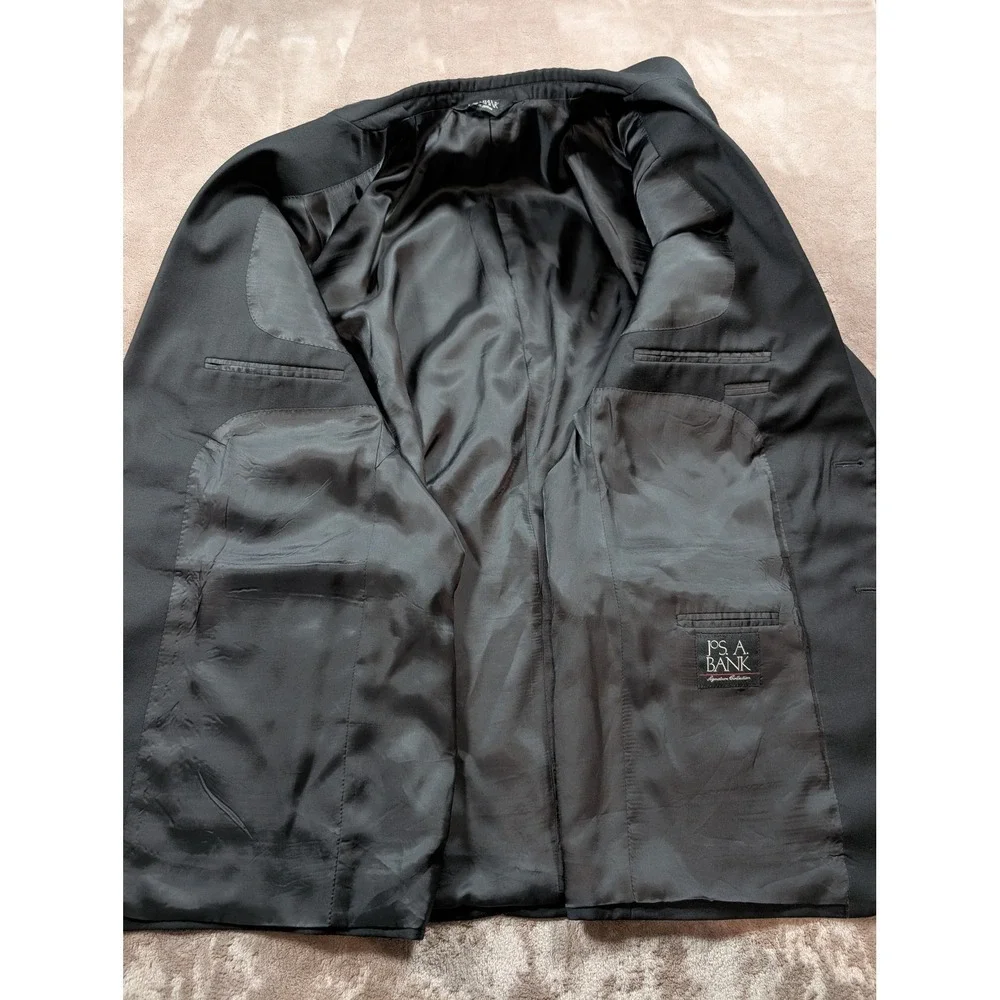 Jos. A. Bank Blazer Mens 46R Black Gold Crest Button Two-Button Sport Coat